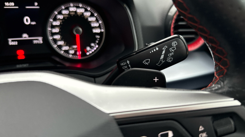 SEAT Arona 1.0 TSI 110 FR Edition 5dr DSG Petrol Hatchback